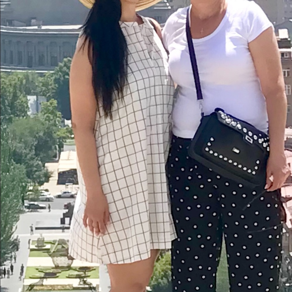 Black and white tunic dress